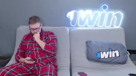 WebcamWhore online show from February 6, 2025, 3:48 am