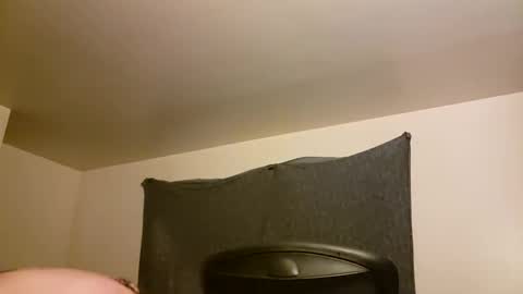 Snapshot of kubish1 chatting on October 15, 2025, 9:59 pm Kubish online show from October 15, 2025, 9:59 pm