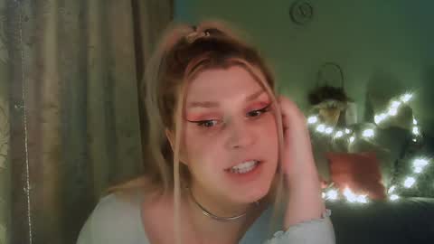 Snapshot of kudesnizza chatting on January 30, 2025, 1:53 pm Annika MTF ts post -op online show from January 30, 2025, 1:53 pm