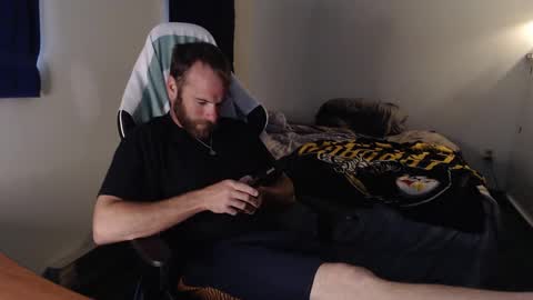 Kuggy online show from September 20, 2025, 9:05 pm