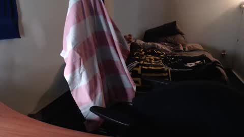 Kuggy online show from October 25, 2025, 11:40 am