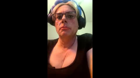 Snapshot of kullinky69 chatting on December 19, 2025, 4:30 am kullinky69 online show from December 19, 2025, 4:30 am
