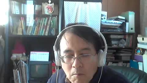 kunio37 online show from February 10, 2025, 5:25 am