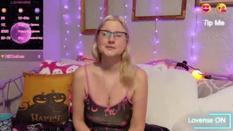 Samantha online show from September 29, 2025, 9:03 am