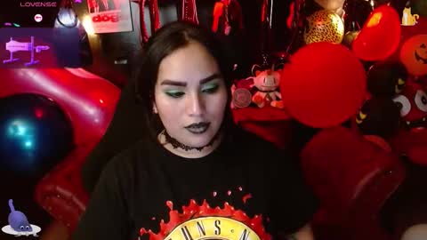 Fetiche Woman online show from September 23, 2025, 9:40 pm