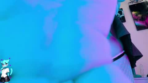 Snapshot of kuromi_bush chatting on June 19, 2026, 7:12 am IM KUROMI - MY NEXT STREAM - SATURDAY- 31 JANUARY 2026 - 10PM EST DONT MISS IT online show from June 19, 2026, 7:12 am