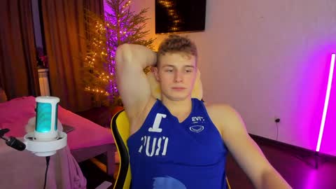 kurt_hanssen online show from January 19, 2025, 6:32 pm
