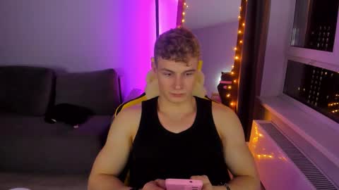 kurt_hanssen online show from October 21, 2025, 8:31 pm