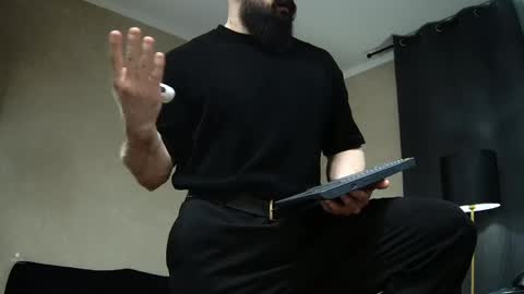 Snapshot of kurt_stone1 chatting on April 22, 2026, 8:32 pm kurt_stone1 online show from April 22, 2026, 8:32 pm