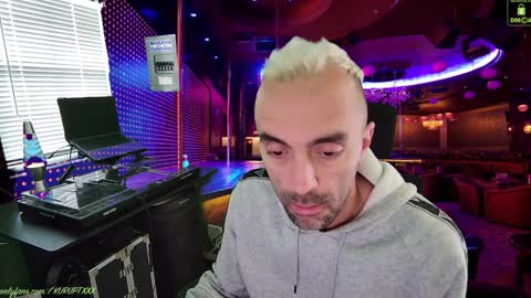 kuruptxxx online show from January 8, 2025, 6:52 pm