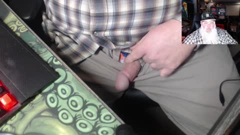 Snapshot of kustom77 chatting on January 30, 2025, 5:49 pm Vlad Voivode of Wallachia online show from January 30, 2025, 5:49 pm