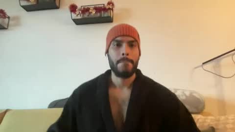 Sam online show from December 16, 2024, 1:32 pm