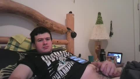 Snapshot of kwahrens22 chatting on December 5, 2024, 2:31 am Kenji online show from December 5, 2024, 2:31 am