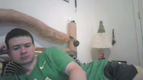 Snapshot of kwahrens22 chatting on January 1, 2025, 2:30 am Kenji online show from January 1, 2025, 2:30 am