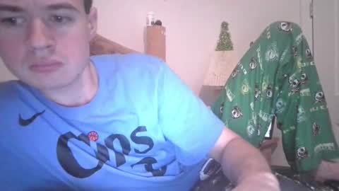 Snapshot of kwahrens22 chatting on January 3, 2025, 12:54 am Kenji online show from January 3, 2025, 12:54 am