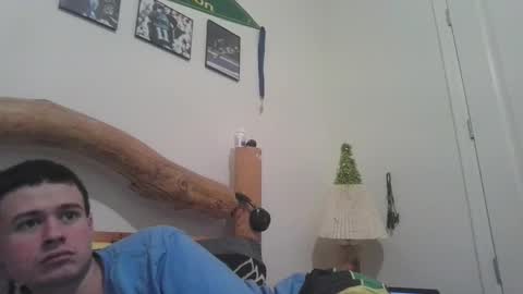 Snapshot of kwahrens22 chatting on January 5, 2025, 1:13 am Kenji online show from January 5, 2025, 1:13 am