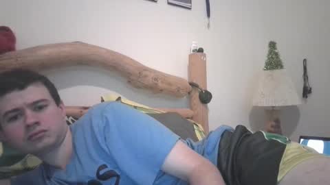 Snapshot of kwahrens22 chatting on February 4, 2025, 1:34 am Kenji online show from February 4, 2025, 1:34 am