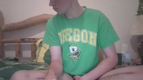 Snapshot of kwahrens22 chatting on February 28, 2025, 1:58 am Kenji online show from February 28, 2025, 1:58 am