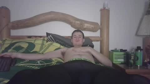 Snapshot of kwahrens22 chatting on September 11, 2025, 2:44 am Kenji online show from September 11, 2025, 2:44 am