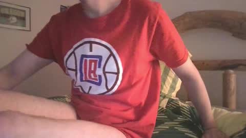 Snapshot of kwahrens22 chatting on November 16, 2025, 1:44 am Kenji online show from November 16, 2025, 1:44 am