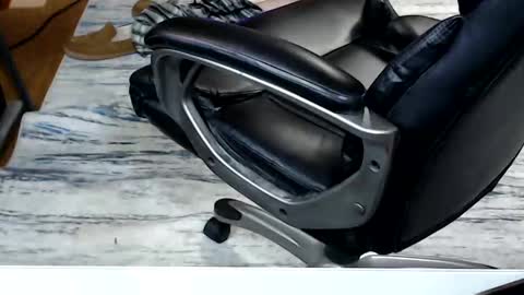 kwib34 online show from October 3, 2025, 3:03 am