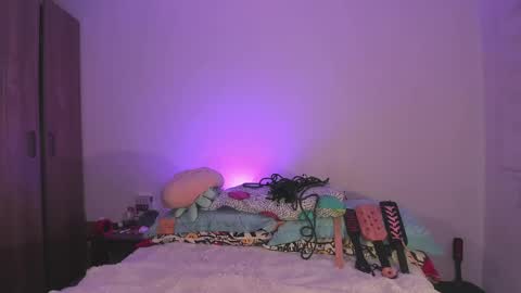 Aria Kess  online show from September 8, 2025, 10:31 pm