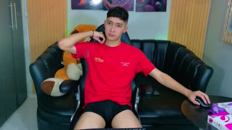 Snapshot of kygo_williams chatting on September 22, 2025, 3:25 pm Kygo online show from September 22, 2025, 3:25 pm