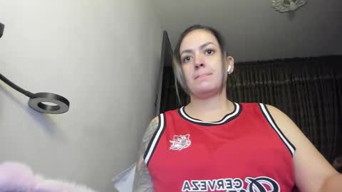 Snapshot of kyhara chatting on October 1, 2025, 11:22 pm kyhara online show from October 1, 2025, 11:22 pm