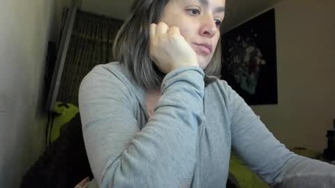 Snapshot of kyhara chatting on May 12, 2026, 2:19 am kyhara online show from May 12, 2026, 2:19 am