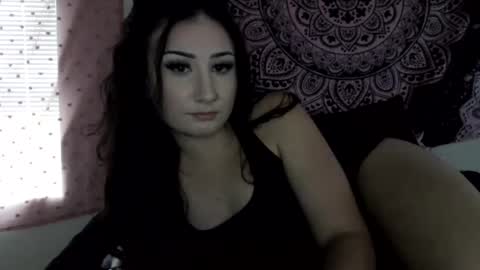 stonerbabe420 online show from August 5, 2026, 8:44 pm