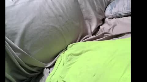 kyle390 online show from March 8, 2025, 2:12 am