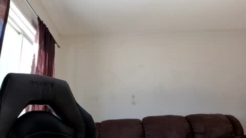 kyle67527 online show from October 3, 2025, 2:25 pm