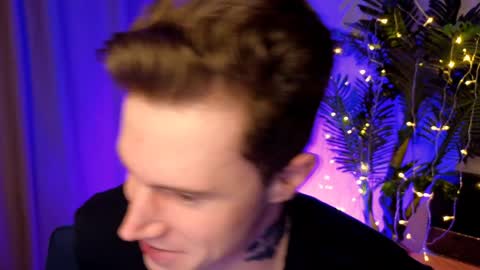 Kyle online show from December 31, 2024, 9:39 pm