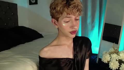 Snapshot of kyle__cooper chatting on December 27, 2024, 4:58 am Kyle Cooper online show from December 27, 2024, 4:58 am