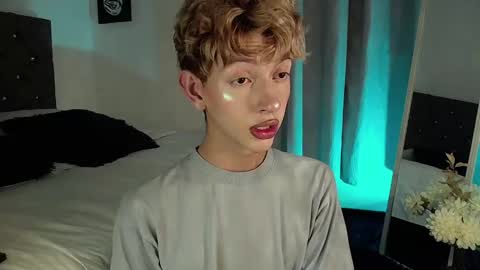 Snapshot of kyle__cooper chatting on December 28, 2024, 8:16 am Kyle Cooper online show from December 28, 2024, 8:16 am