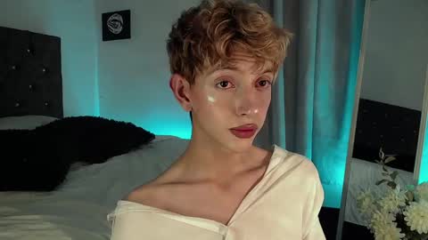 Snapshot of kyle__cooper chatting on December 29, 2024, 5:21 am Kyle Cooper online show from December 29, 2024, 5:21 am