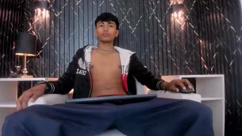 Snapshot of kyle_dimons chatting on February 18, 2026, 11:17 am Kyle Dimons online show from February 18, 2026, 11:17 am