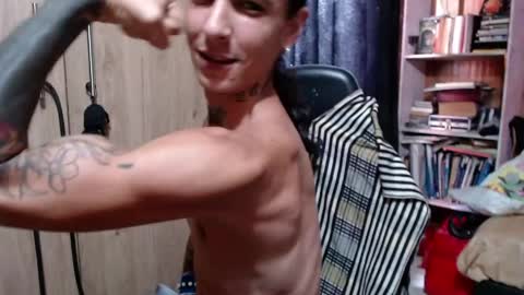 kyleer77 online show from April 14, 2026, 6:14 pm