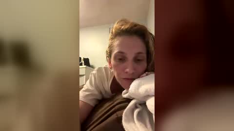 kyleigh9112 online show from July 5, 2026, 2:29 am