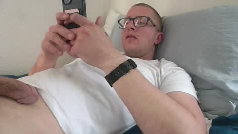 kylerace online show from April 4, 2026, 11:02 pm