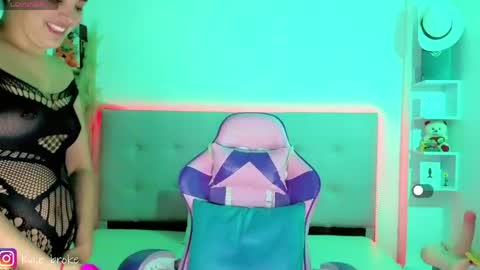 Snapshot of kylie_hottt_ chatting on April 15, 2026, 9:04 pm k ylie online show from April 15, 2026, 9:04 pm