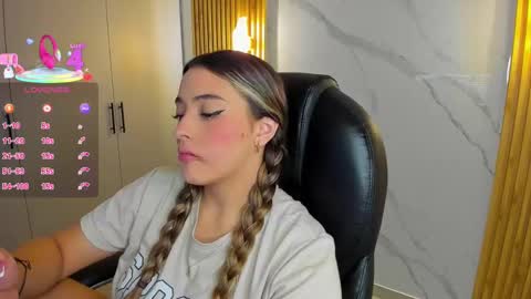  KYLIE  online show from September 23, 2025, 3:09 am