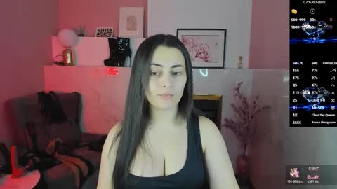 Kylie online show from November 24, 2025, 11:10 am