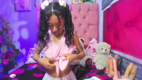  KYLIE online show from November 4, 2025, 4:22 am