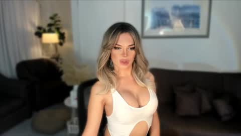 kylie_necor online show from January 30, 2025, 5:28 pm