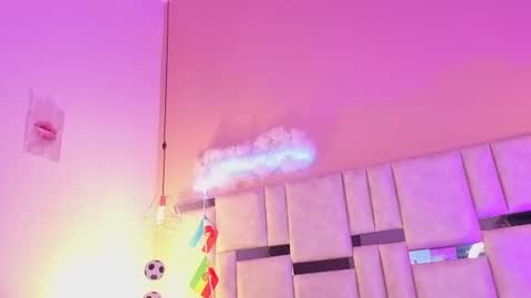 Snapshot of kylie_river chatting on June 29, 2026, 10:59 am Kylie online show from June 29, 2026, 10:59 am