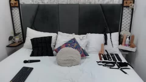 Melissa online show from January 25, 2025, 6:01 am