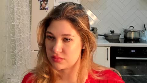 Snapshot of kylieblond chatting on February 2, 2025, 8:30 pm Din online show from February 2, 2025, 8:30 pm