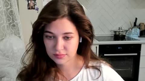 Din online show from December 4, 2025, 6:38 pm