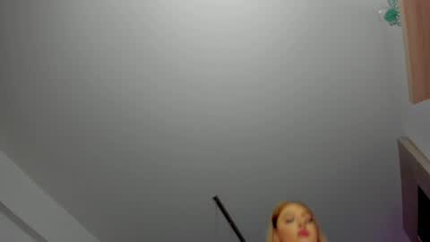 Snapshot of kylieety chatting on January 13, 2025, 7:11 am KYLIE online show from January 13, 2025, 7:11 am